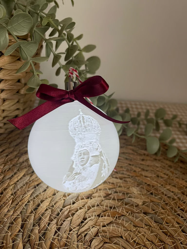 Bola Navideña Virgen de la Cabeza (Iluminada)
